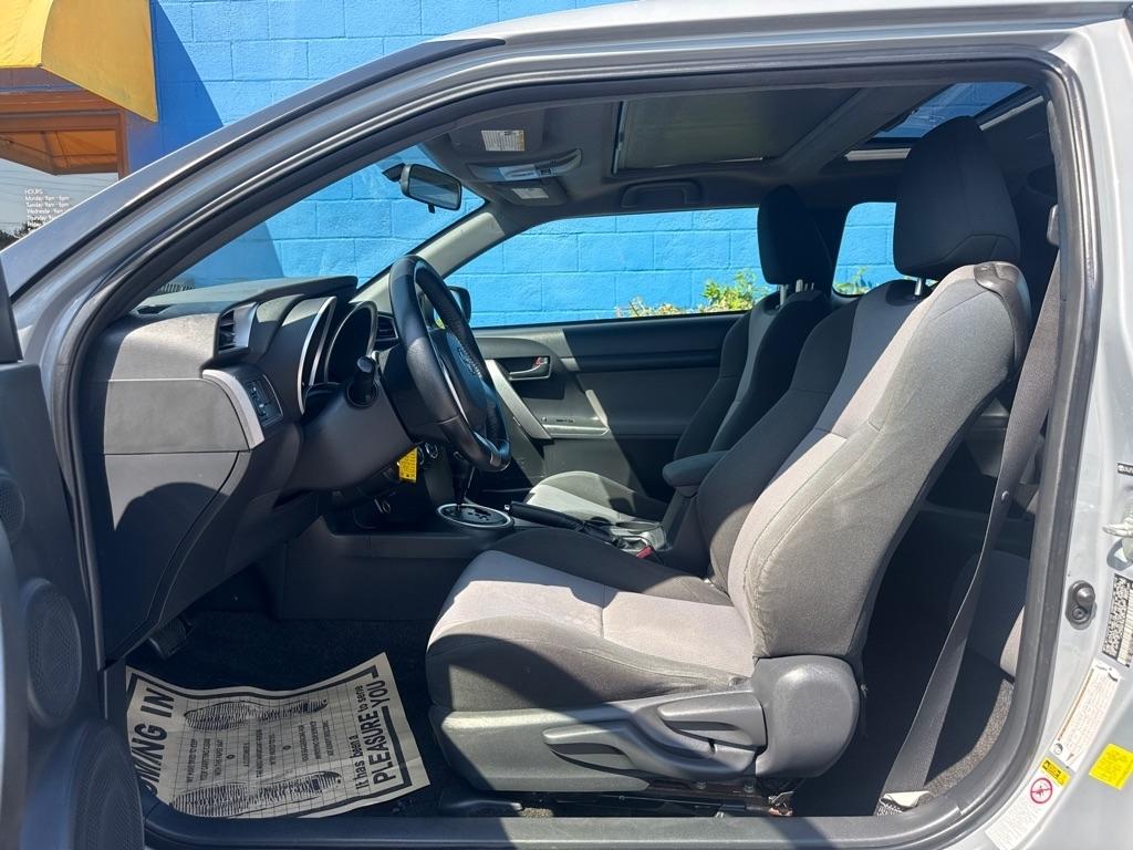 Scion tC  2014