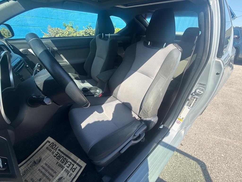 Scion tC  2014
