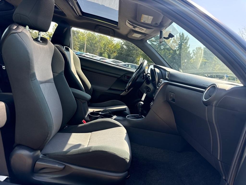 Scion tC  2014