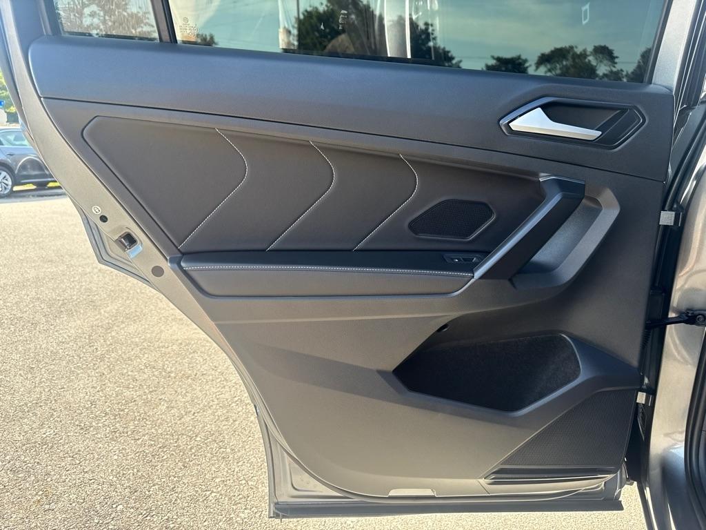 Volkswagen Tiguan SE R-Line Black 2022
