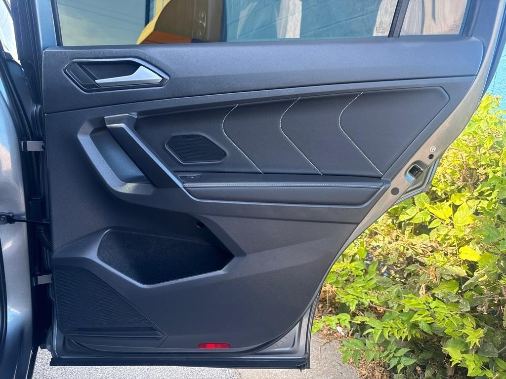 Volkswagen Tiguan SE R-Line Black 2022