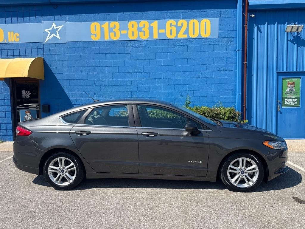 Ford Fusion Hybrid  2018