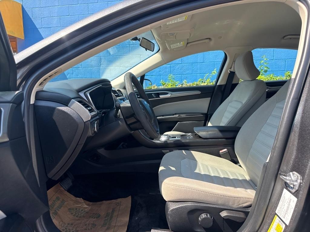Ford Fusion Hybrid  2018
