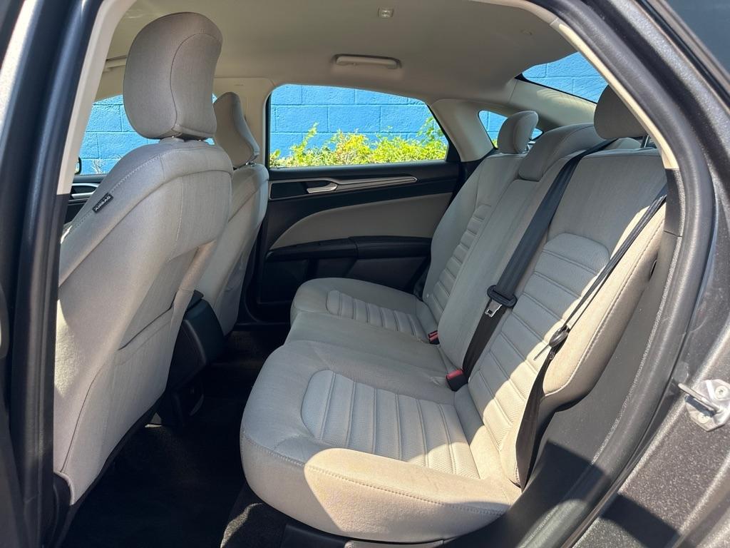 Ford Fusion Hybrid  2018