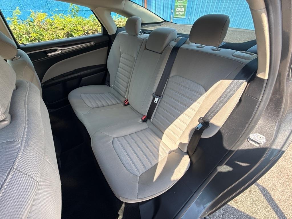 Ford Fusion Hybrid  2018