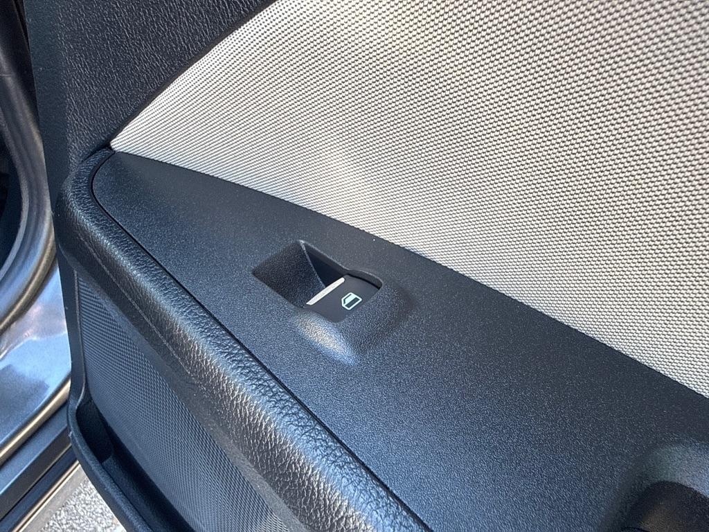 Ford Fusion Hybrid  2018
