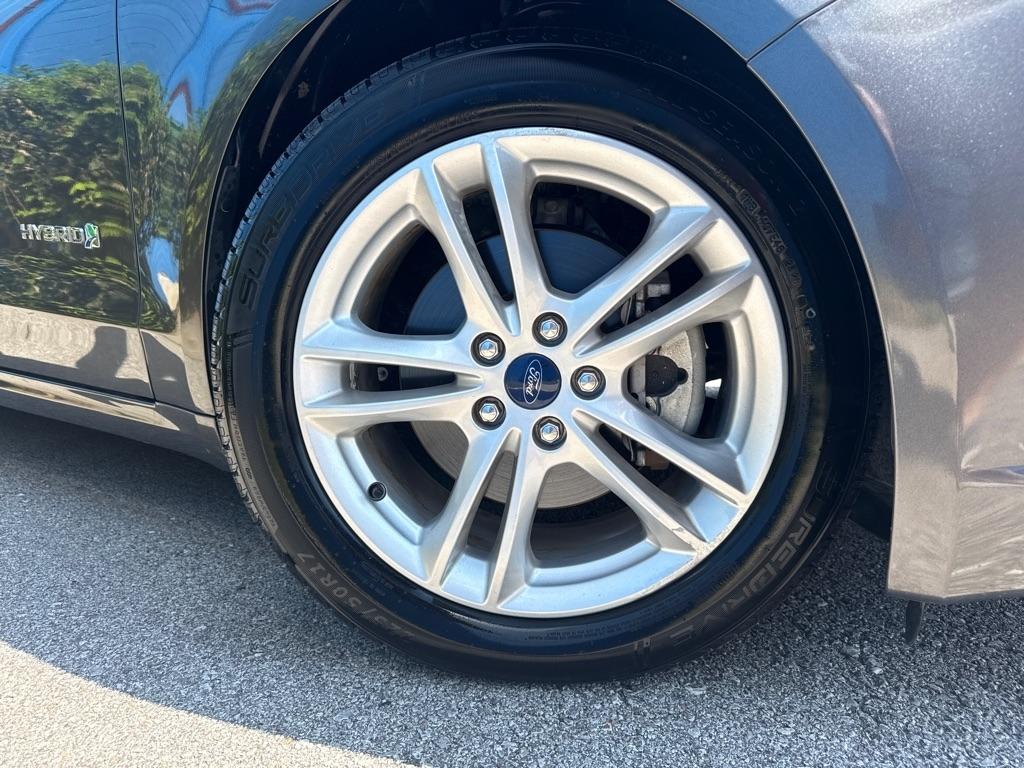 Ford Fusion Hybrid  2018