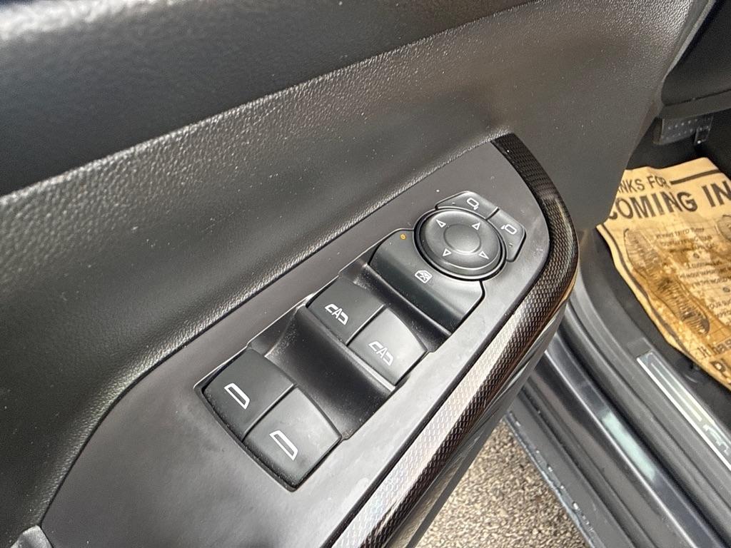 GMC Acadia AT4 4D SUV AWD 2020