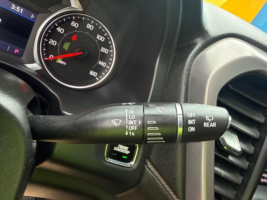 GMC Acadia AT4 4D SUV AWD 2020