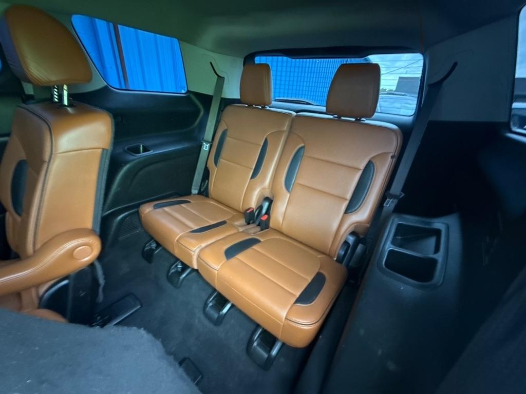 GMC Acadia AT4 4D SUV AWD 2020