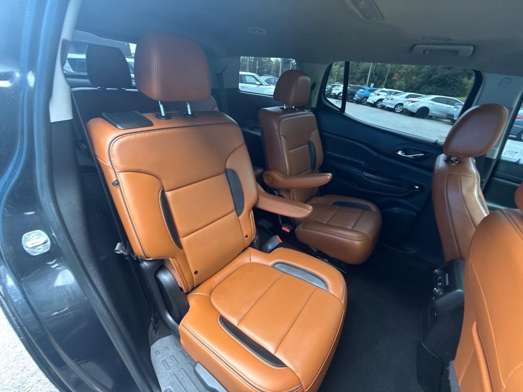 GMC Acadia AT4 4D SUV AWD 2020