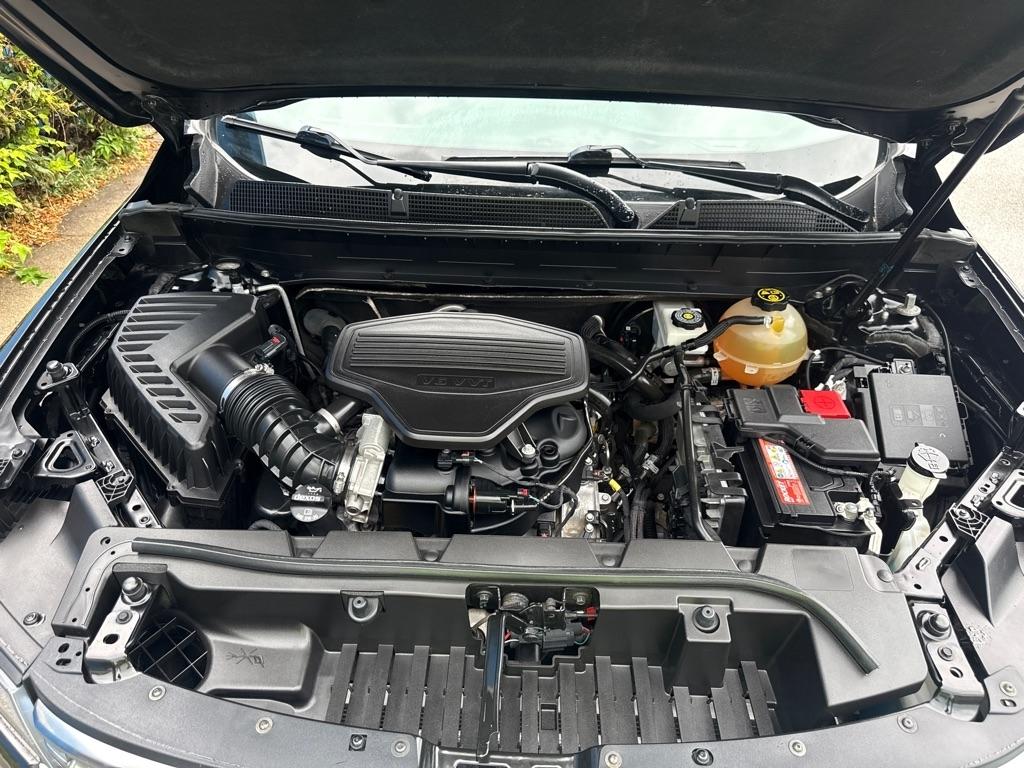 GMC Acadia AT4 4D SUV AWD 2020