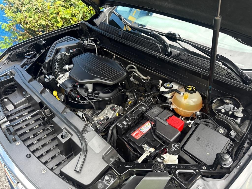 GMC Acadia AT4 4D SUV AWD 2020