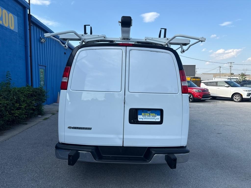 Chevrolet Express Cargo Van  2021