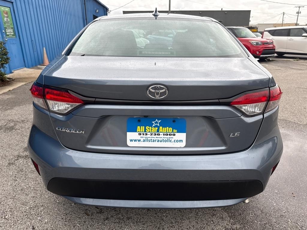Toyota Corolla LE 4D Sedan 2022