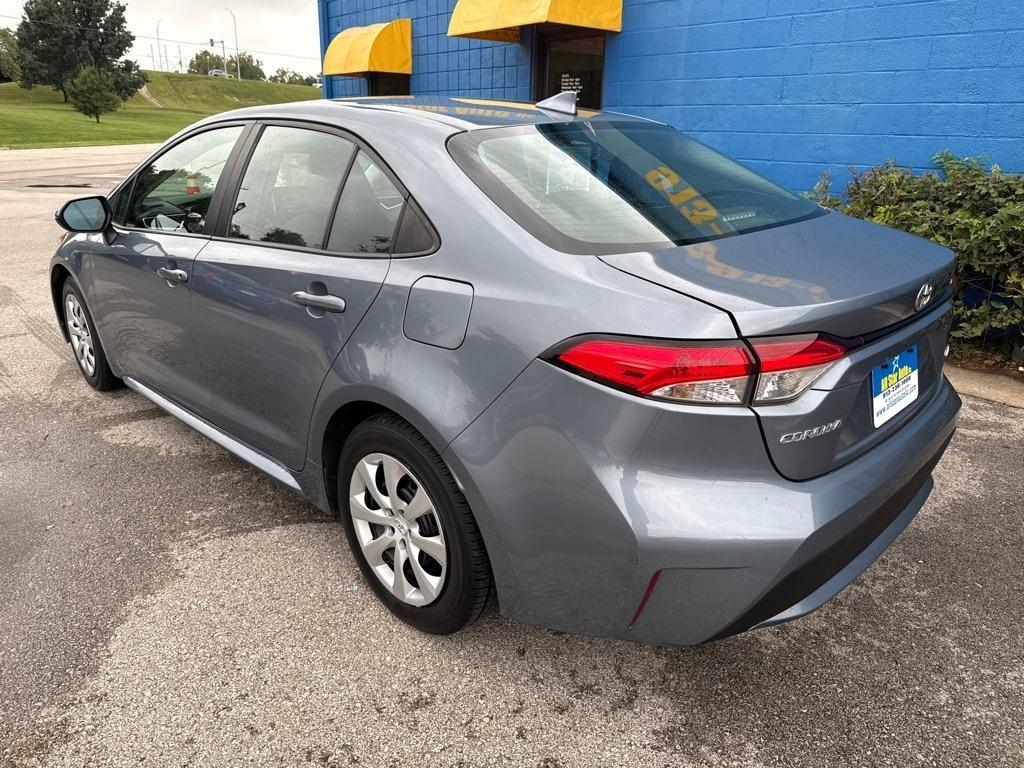 Toyota Corolla LE 4D Sedan 2022