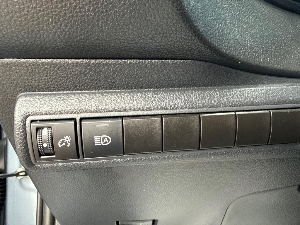 Toyota Corolla LE 4D Sedan 2022
