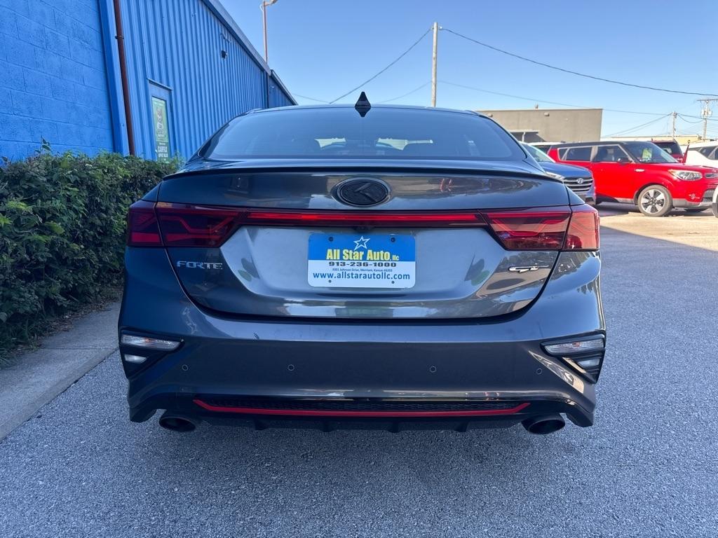 Kia Forte GT-Line 2021