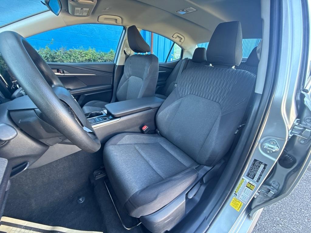 Toyota Camry  2025