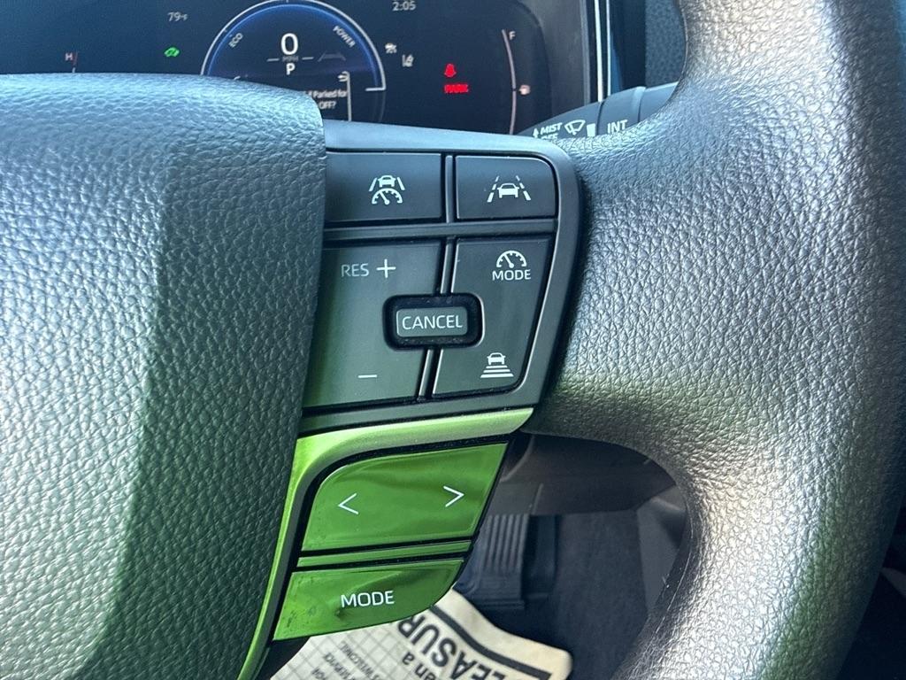 Toyota Camry  2025