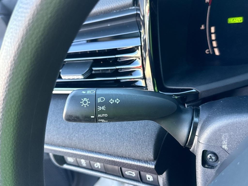 Toyota Camry  2025