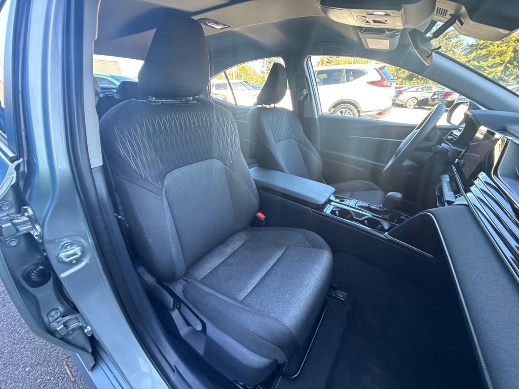 Toyota Camry  2025