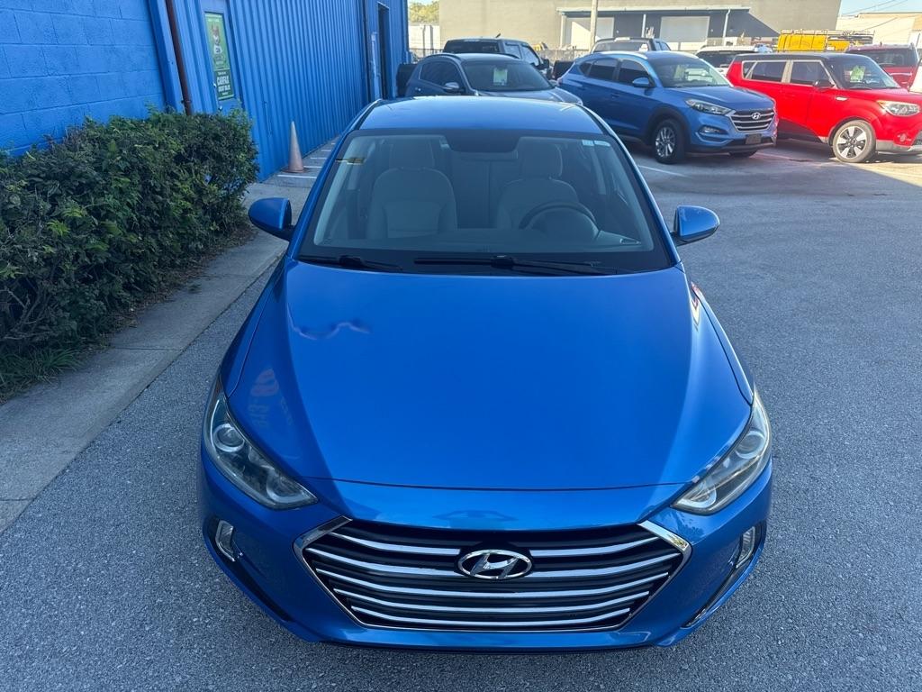 Hyundai Elantra  2017
