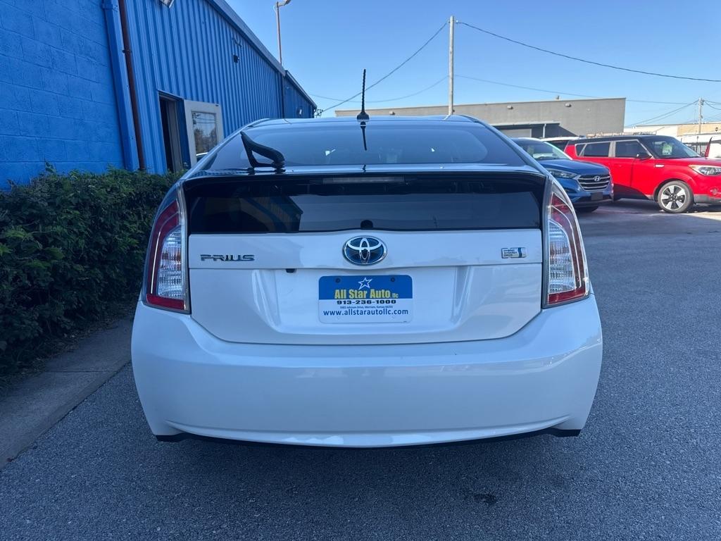Toyota Prius  2013