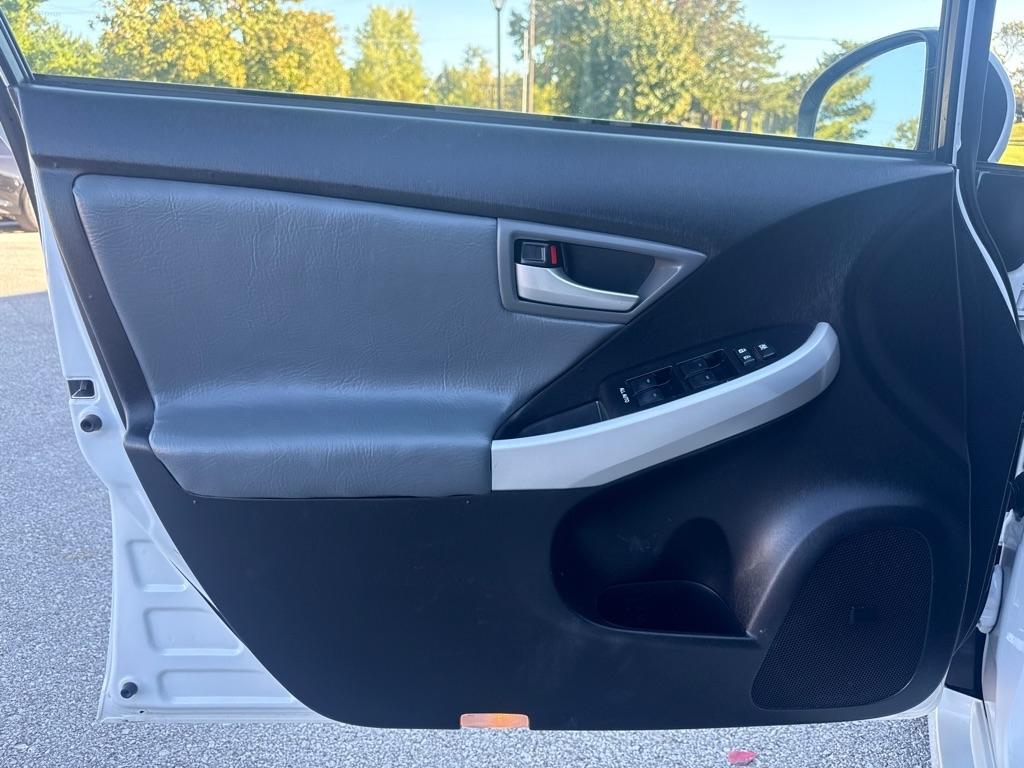 Toyota Prius  2013
