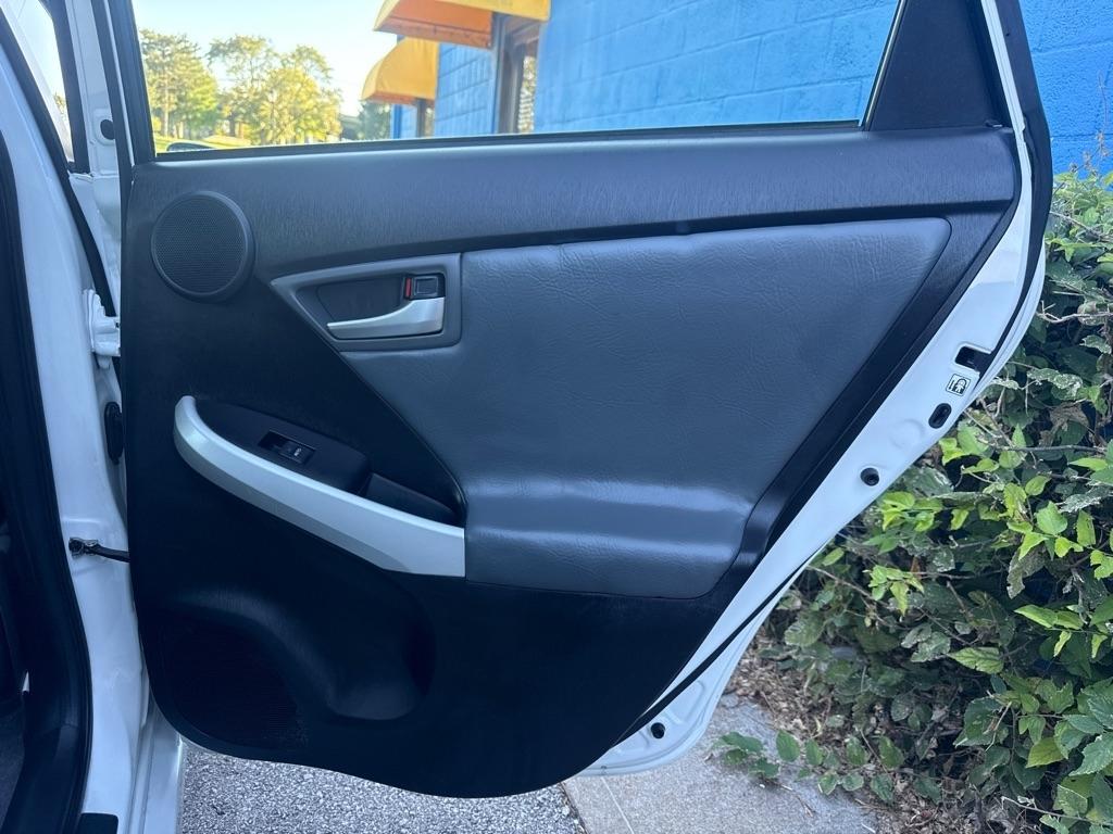 Toyota Prius  2013
