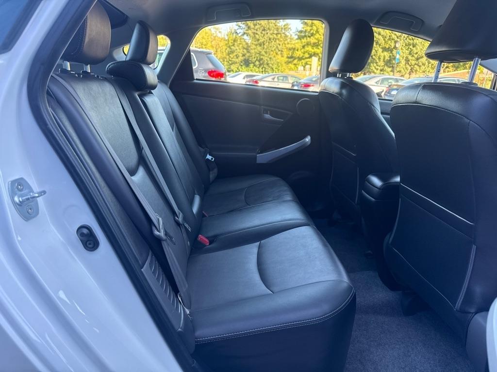 Toyota Prius  2013