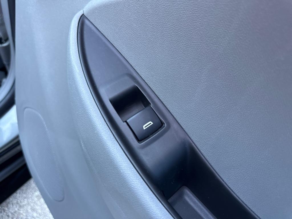Chevrolet Volt LT 4D Hatchback 2016
