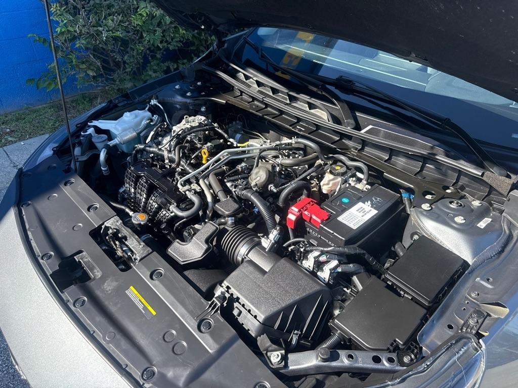 Nissan Altima  2024
