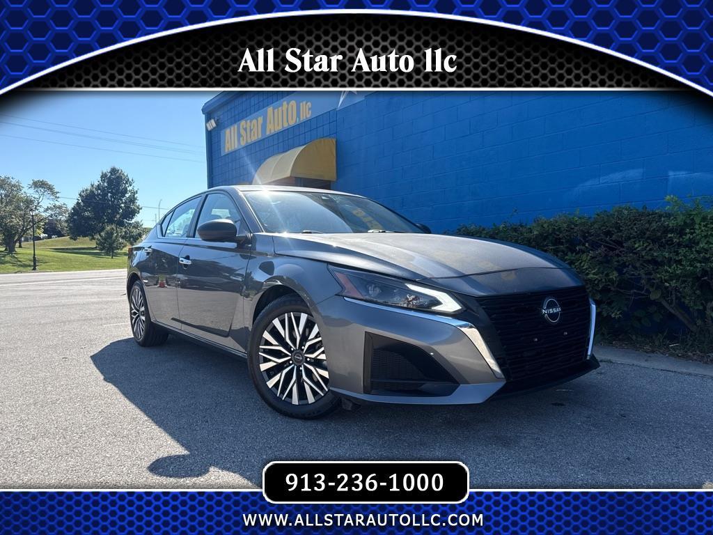 2024 Nissan Altima SV