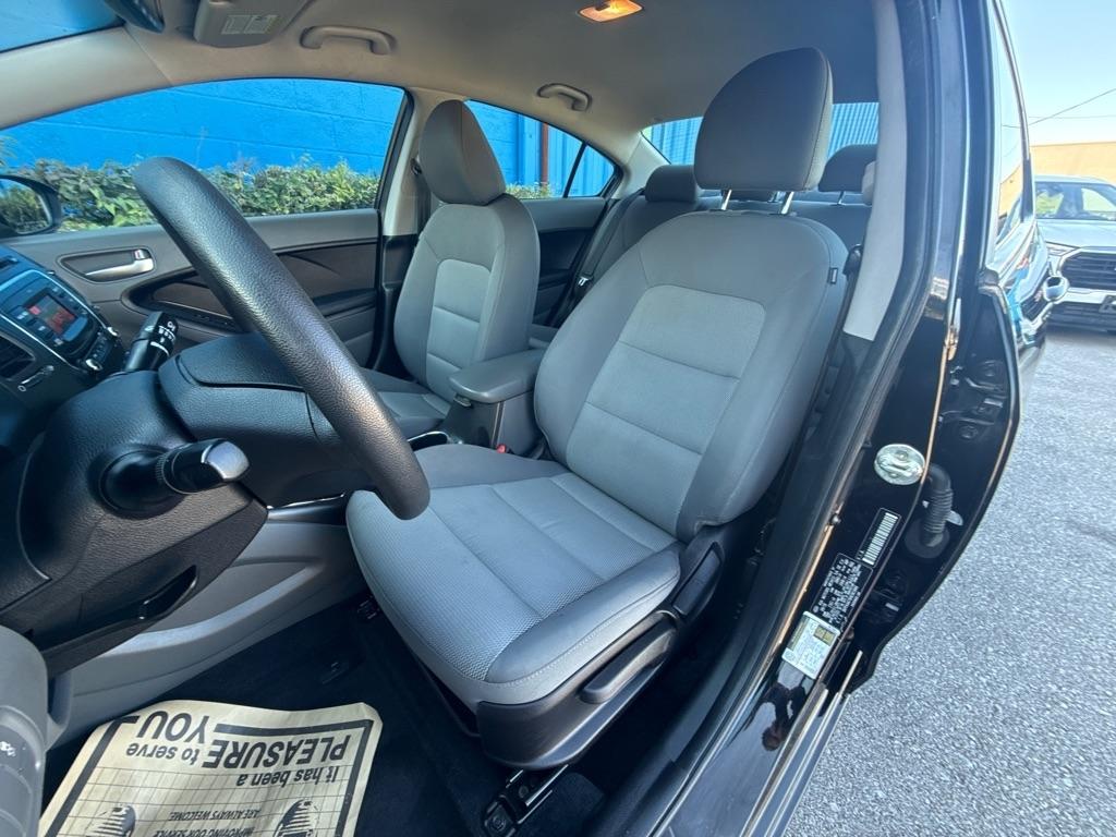 Kia Forte LX 4D Sedan 2017