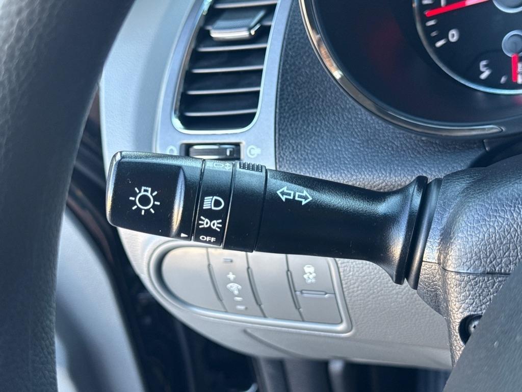 Kia Forte LX 4D Sedan 2017