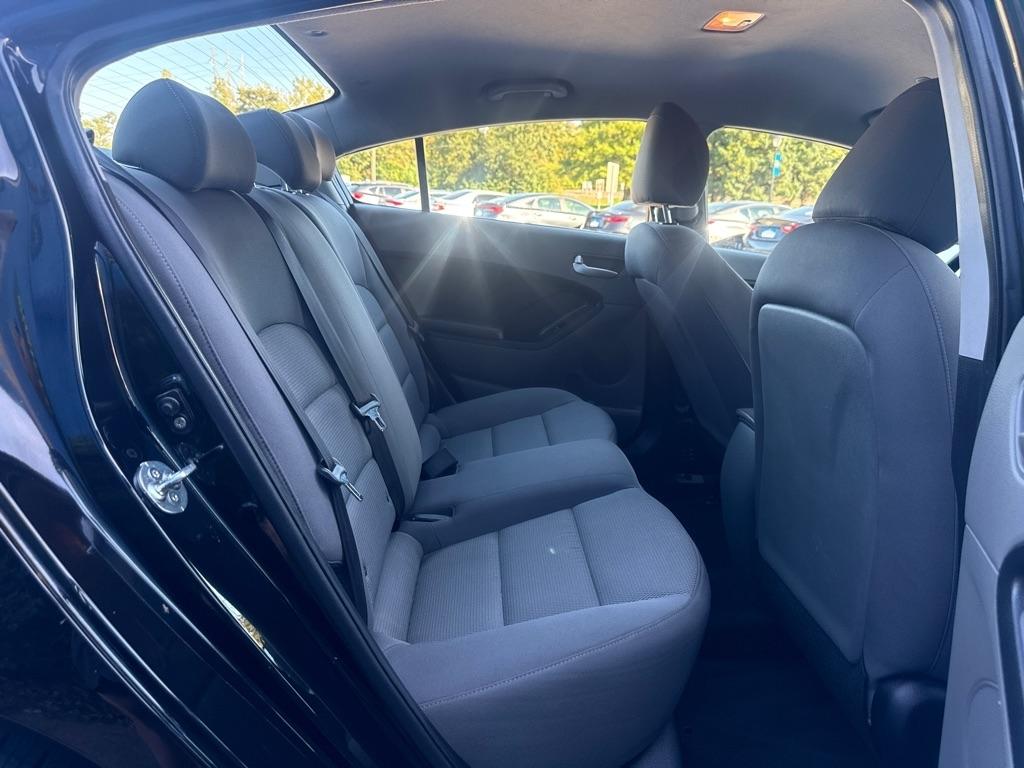 Kia Forte LX 4D Sedan 2017