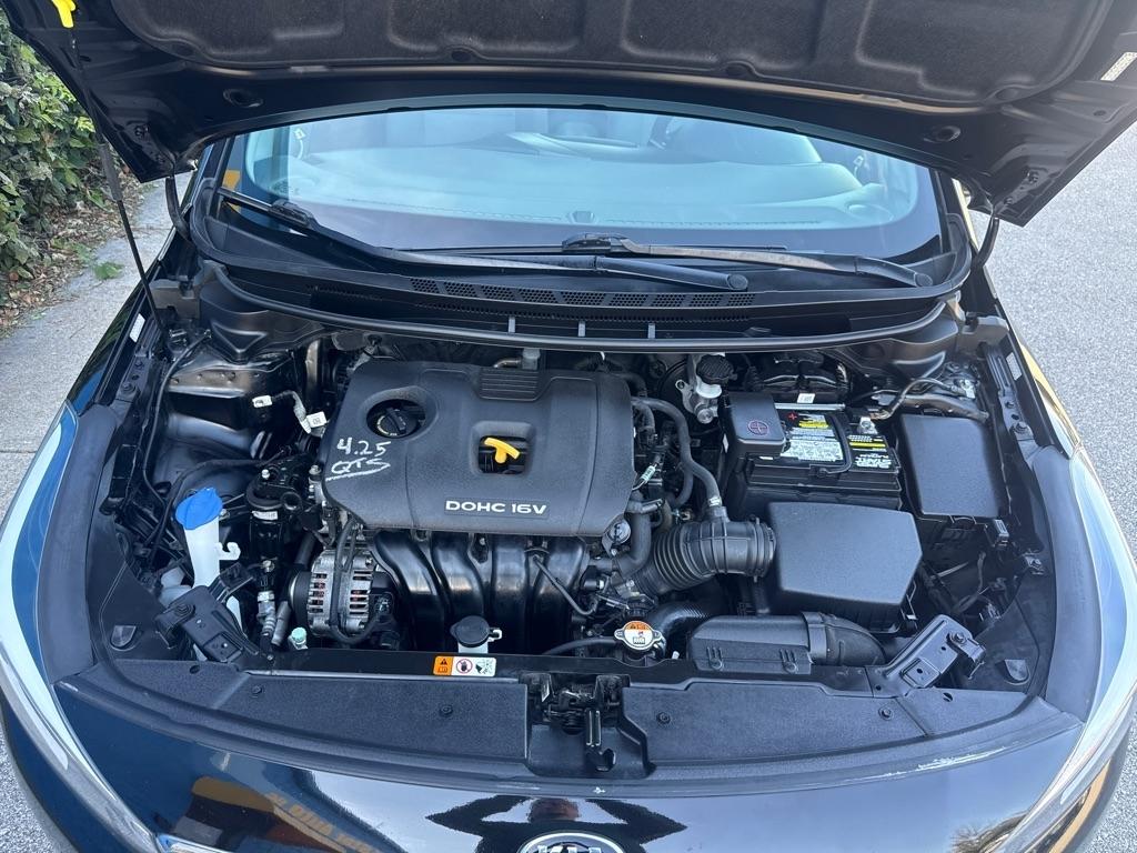 Kia Forte LX 4D Sedan 2017