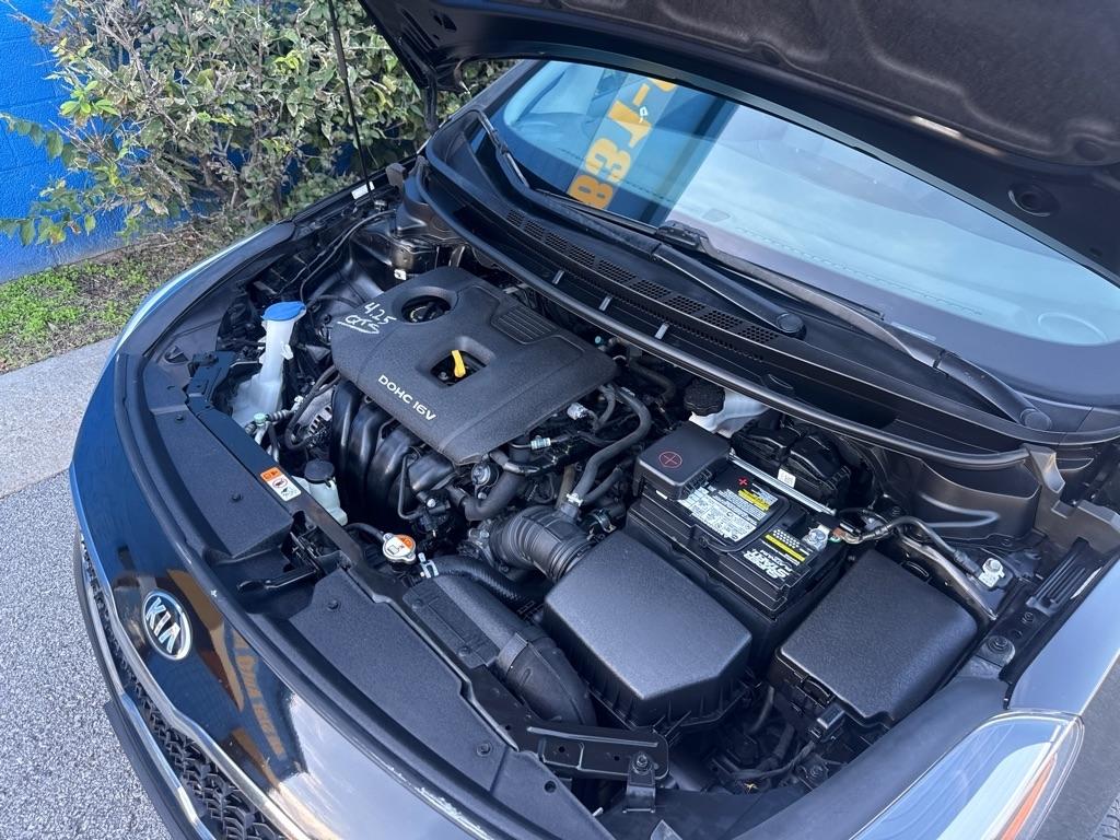 Kia Forte LX 4D Sedan 2017