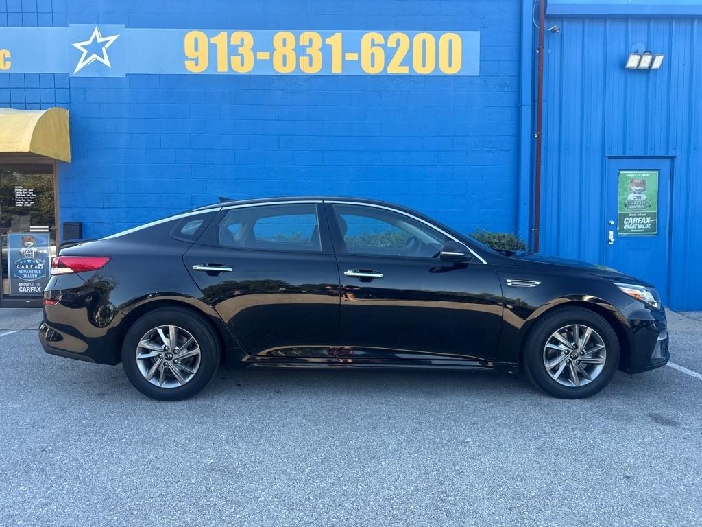 Kia Optima  2019
