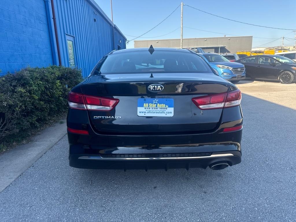 Kia Optima  2019