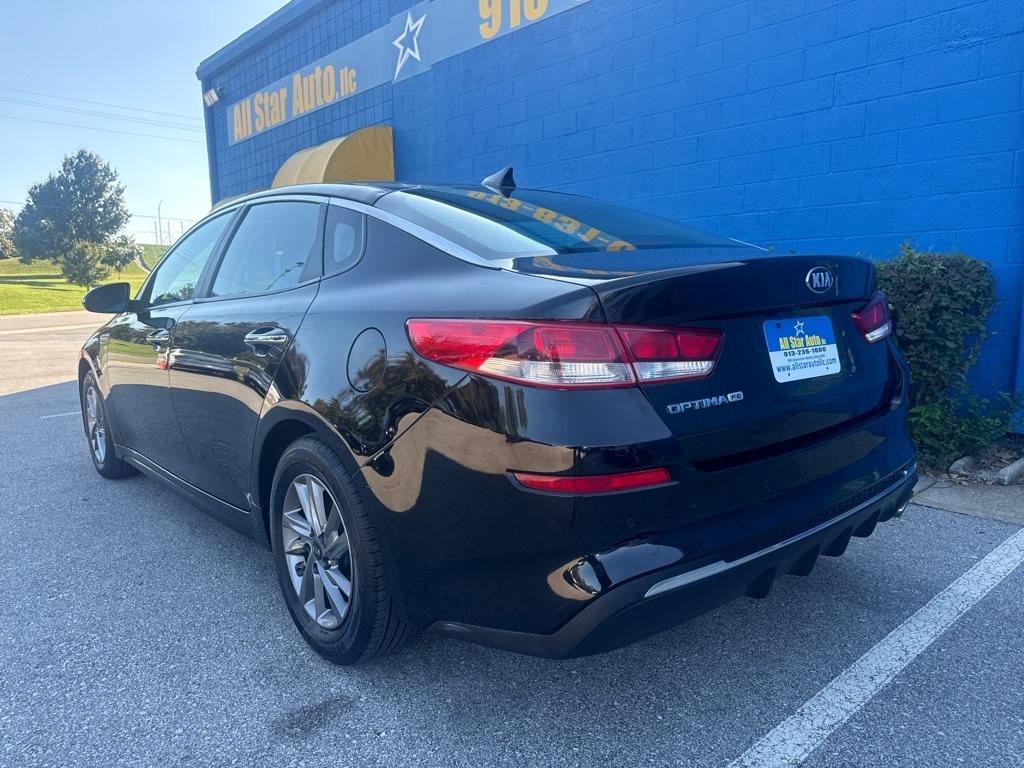 Kia Optima  2019