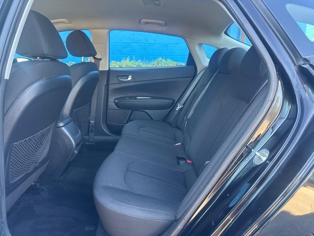 Kia Optima  2019