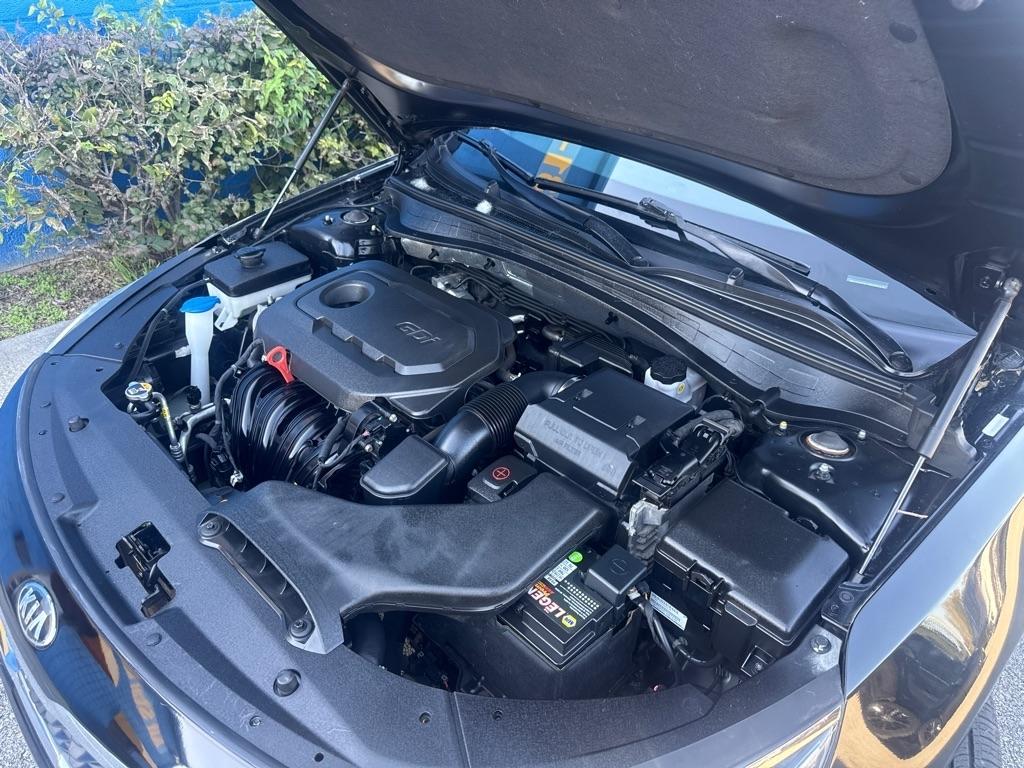 Kia Optima  2019