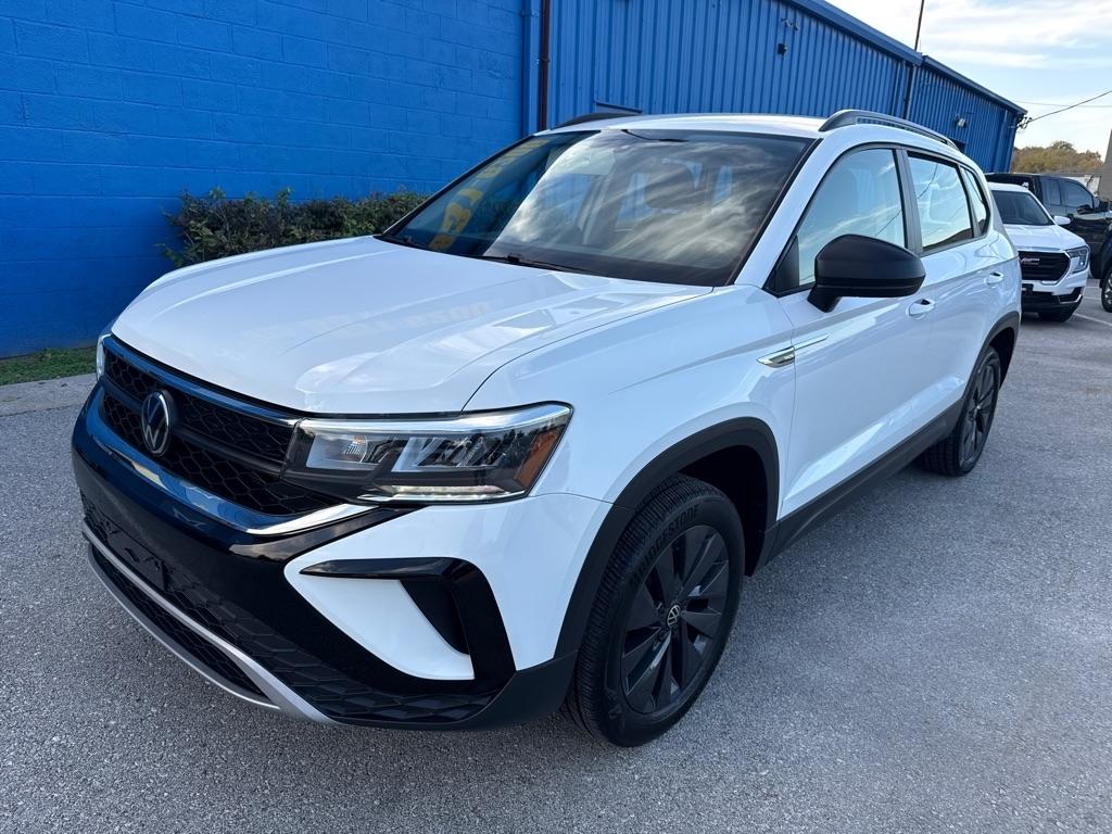 Volkswagen Taos S FWD 2023
