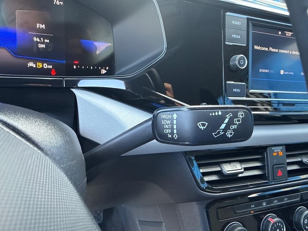 Volkswagen Taos S FWD 2023