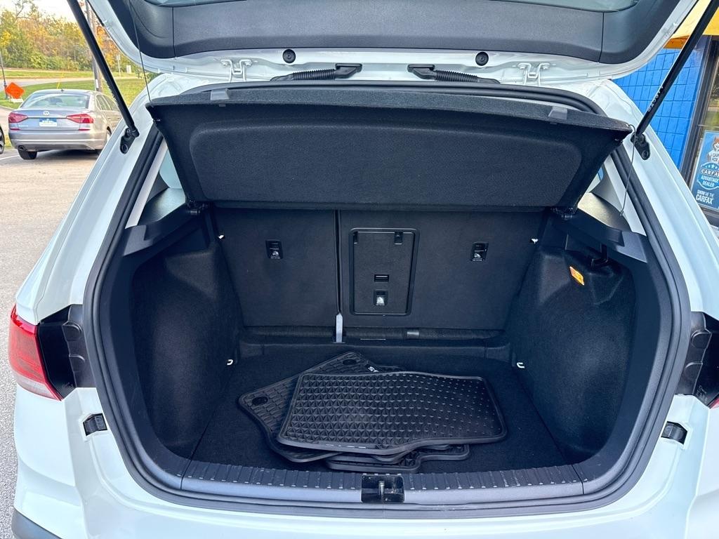 Volkswagen Taos S FWD 2023