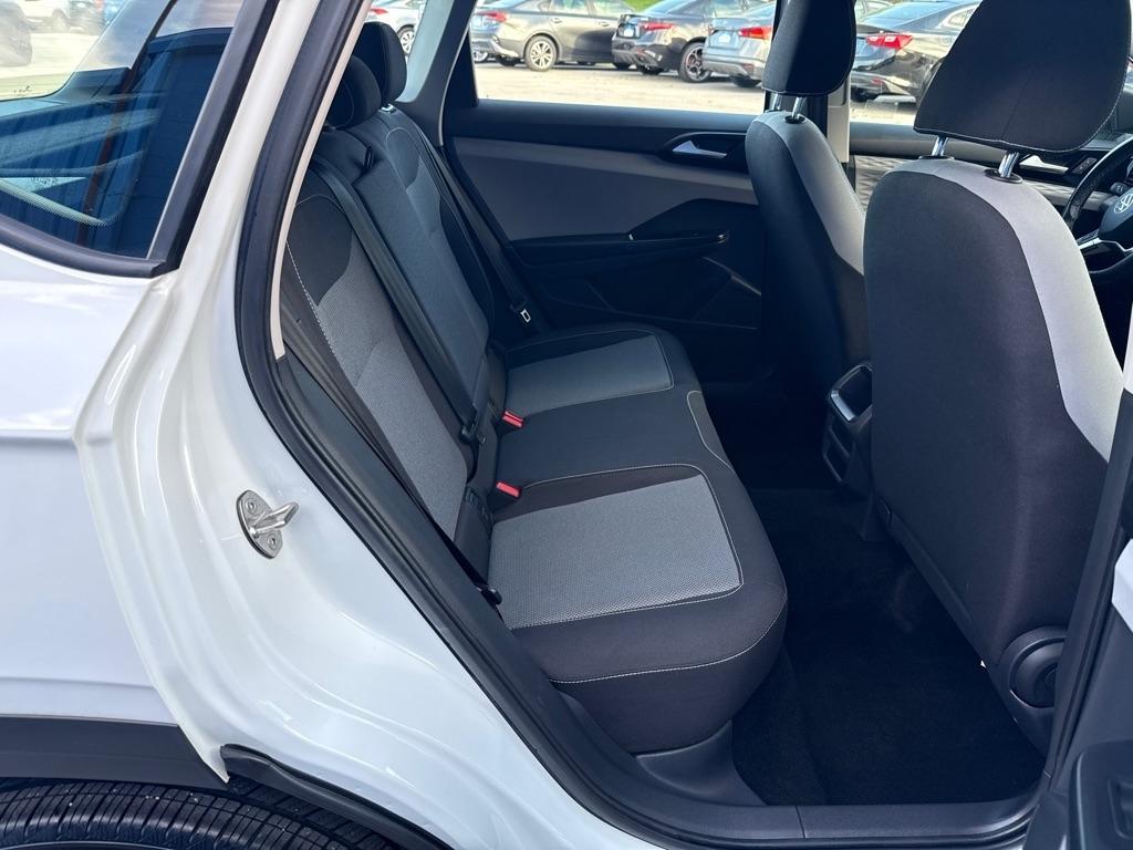 Volkswagen Taos S FWD 2023