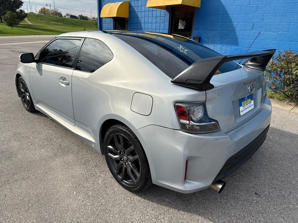 Scion tC 10 Series 2D Hatchback 2014