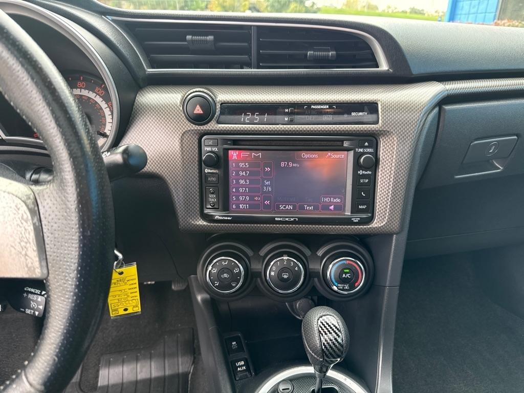 Scion tC 10 Series 2D Hatchback 2014